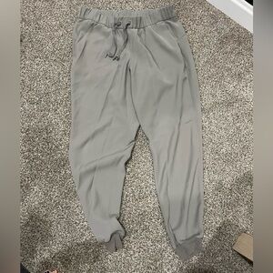 On the fly stone colored jogger, size 10, lululemon
